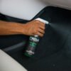 Chemical guys new car scent ruka prska parfem na pod automobila